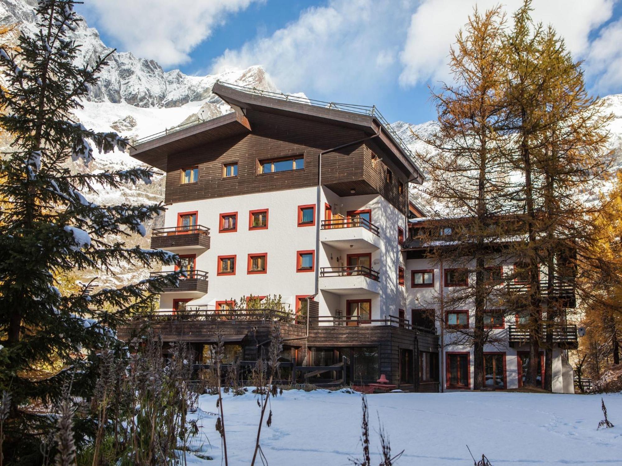 Contemporary Apartment In Breuil Cervinia Near Ski Area Luaran gambar